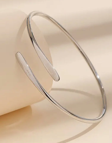 Sterling Silver Overlap Bangle Bracelet