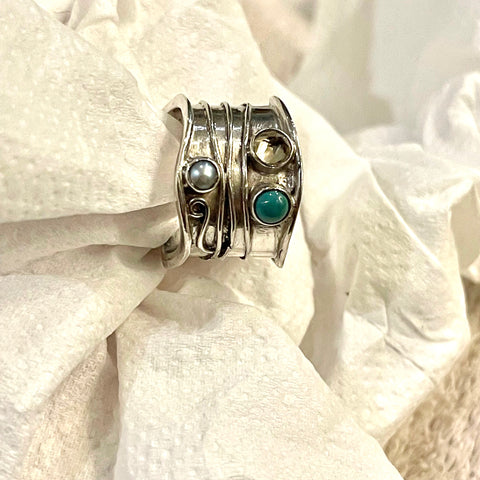 Sterling Silver wavy stone ring Size 6