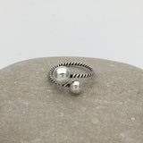 Double Ball Twist Ring
