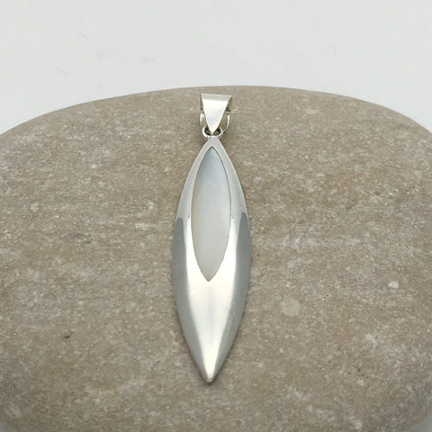 Mother of Pearl Pointy Pendant