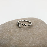 Crossover Twisted Pearl Ring