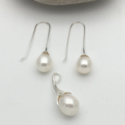 Petal Freshwater Pearl Set