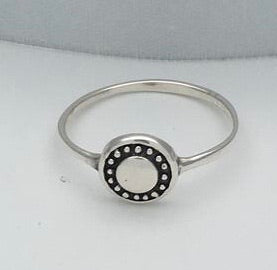 Granulated Puffed Circle Ring