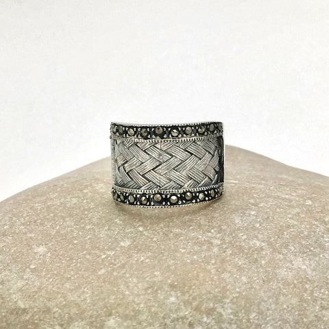 Plaited Silver Marcasite Edged Ring