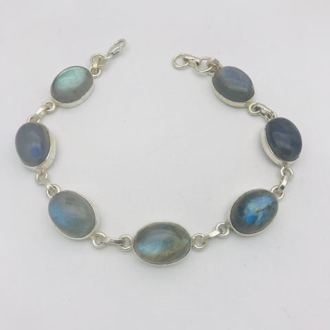 Labradorite Bracelet with 8 stones