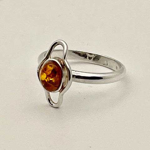 Amber Saturn oval silver ring