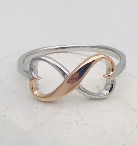 Two Hearts entwined Infinity Ring