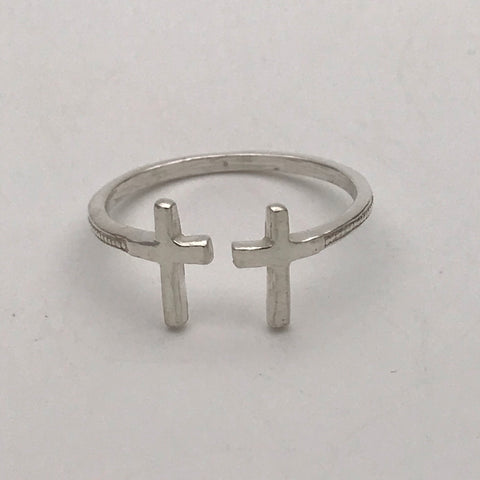 Double Crossed Ring